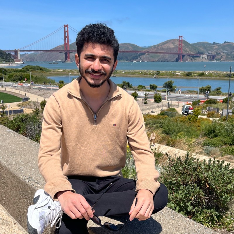 Saumitra Phatak at the Golden Gate Bridge